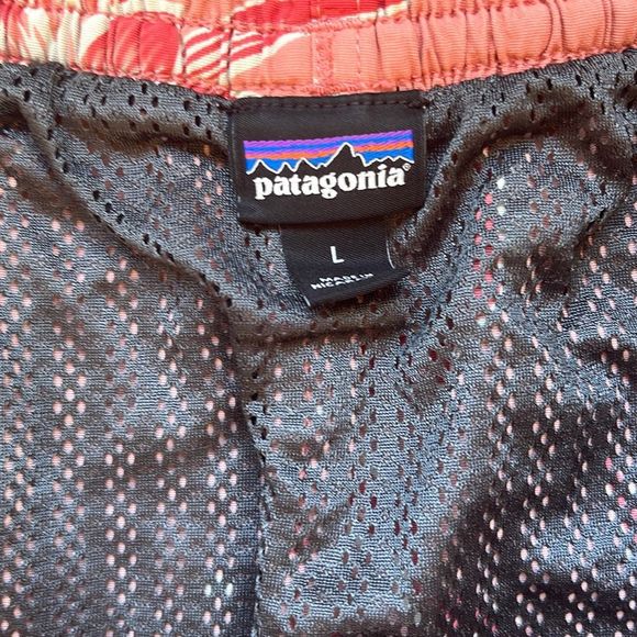 Patagonia Baggies 5” Peak Pink Cereus Flower Shorts Mens Size Large. - Picture 5 of 7